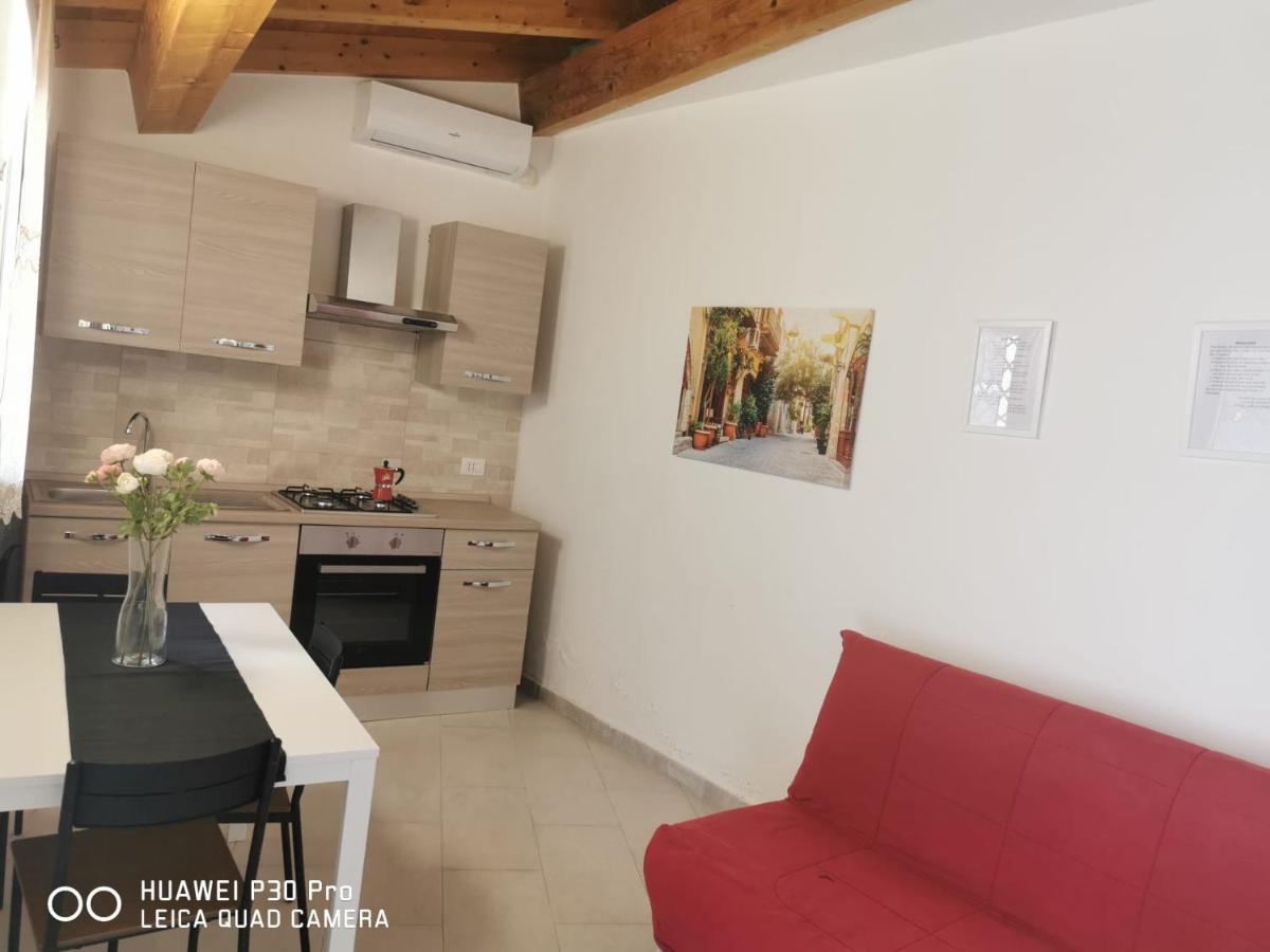 Il Giardino In Centro Appartement Catánia Buitenkant foto