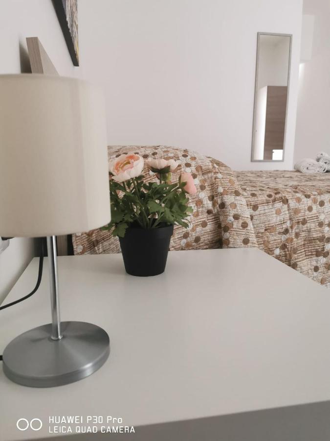 Il Giardino In Centro Appartement Catánia Buitenkant foto